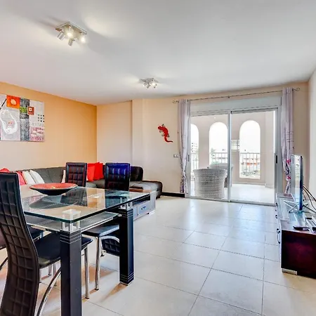 Gina S Sun Terrace Appartamento *