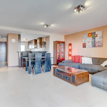 Gina S Sun Terrace * 帕莱索海滩