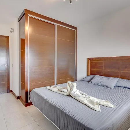 דירה Gina S Sun Terrace *